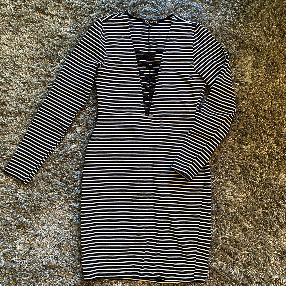 Express Women’s Long Sleeved Dress